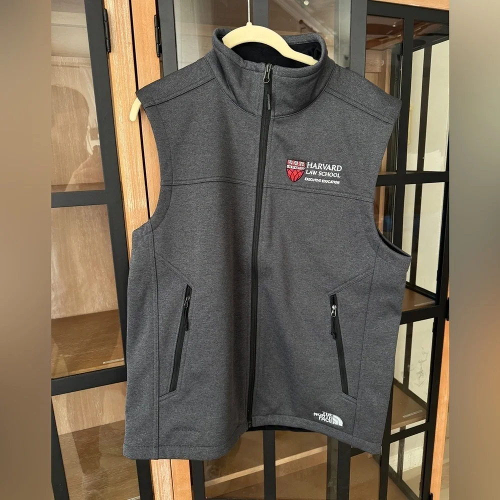 The North Face Harvard Law School Ridgewall soft shell vest zip up embroidered